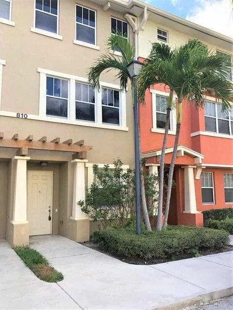 Cityside West Palm Beach Unit 5 photo 2