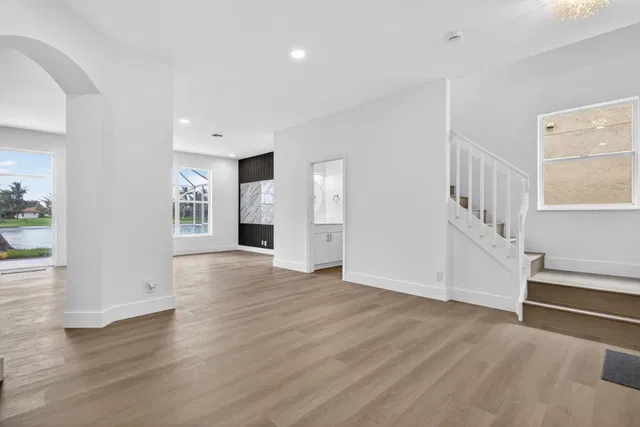 Residence photo 6