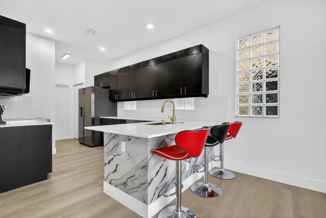 Residence photo 9