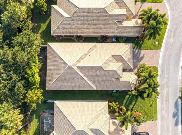  Residence photo 5