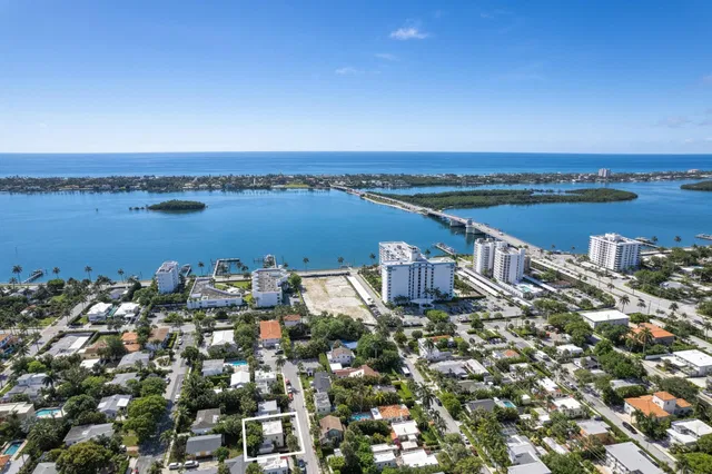 West Palm Beach Residence photo 22