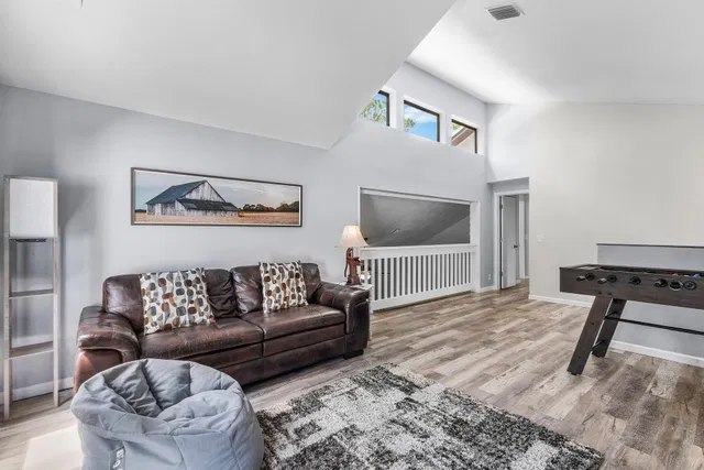  Residence photo 34
