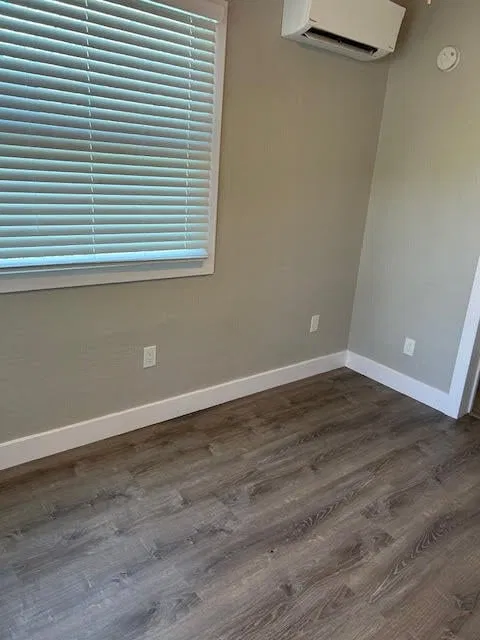Residence photo 3