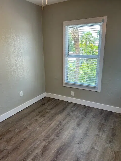 Residence photo 5