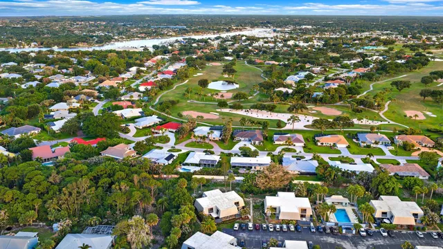 Residence photo 27