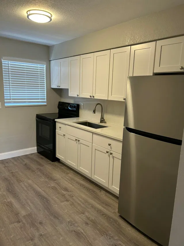 Residence photo 6