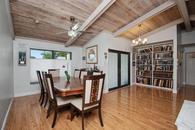 Thornhill Green Residence photo 8