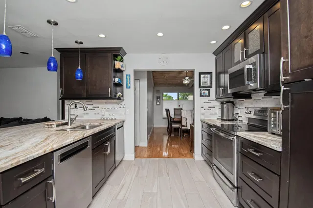 Thornhill Green Residence photo 11