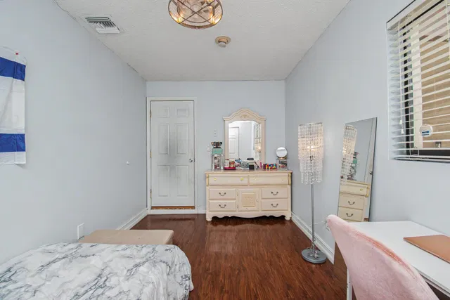 Thornhill Green Residence photo 36