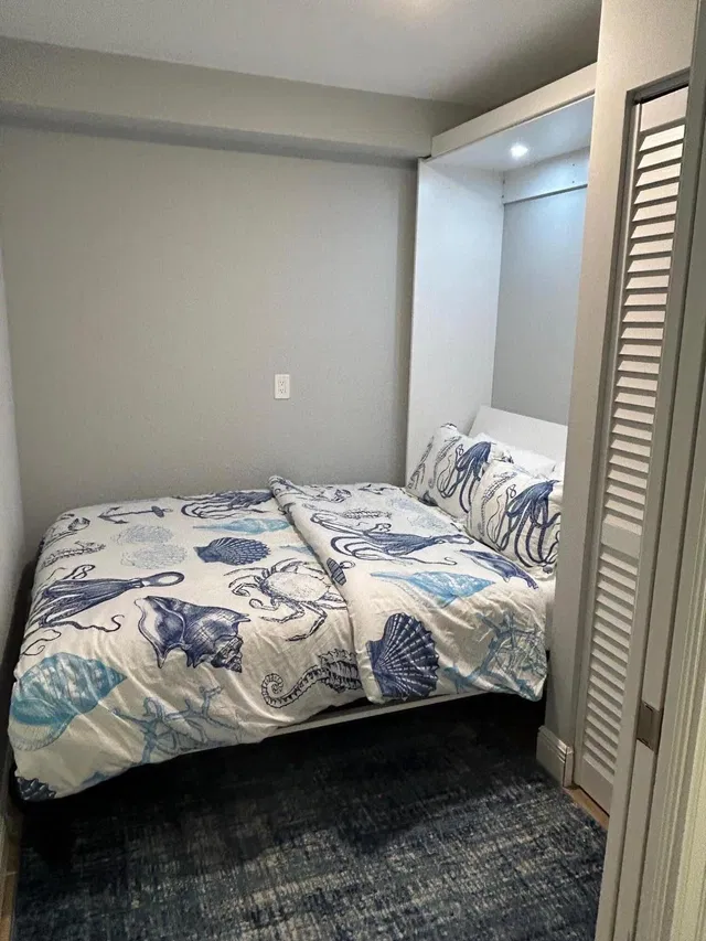 Unit 105 photo 13