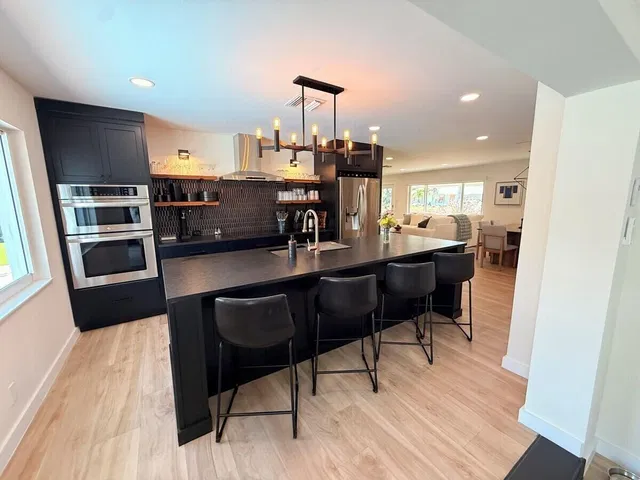 Residence photo 26