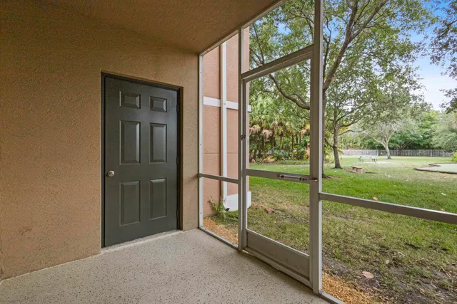 Unit 103 photo 3