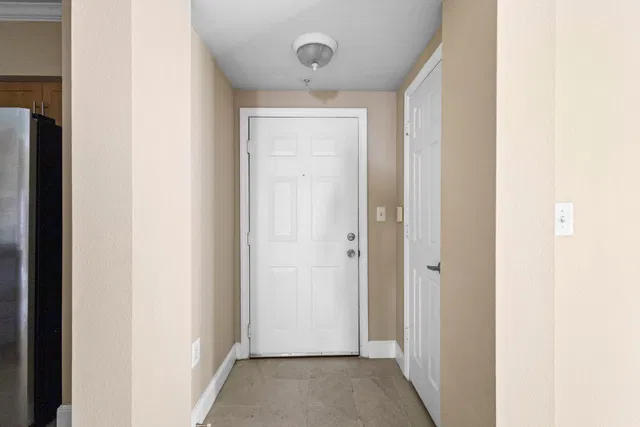 Unit 103 photo 6