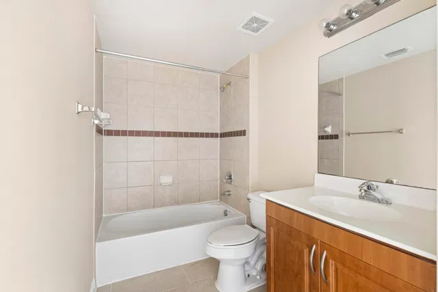 Unit 103 photo 24