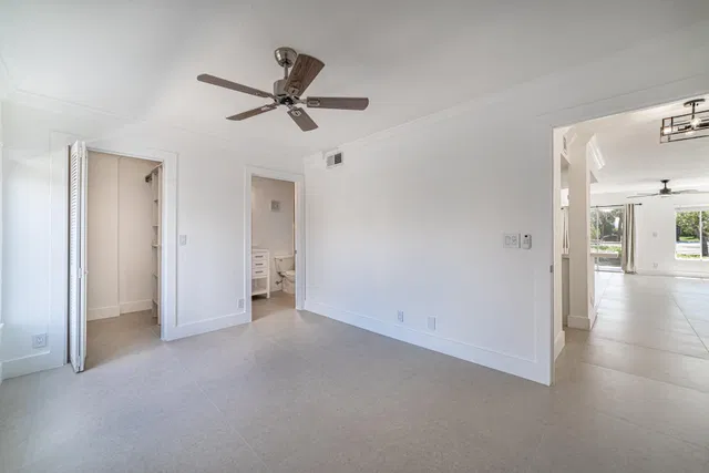 Unit 12-106 photo 17