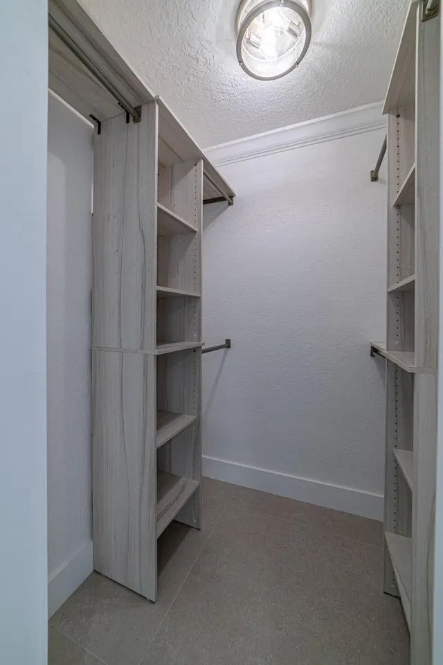 Unit 12-106 photo 24