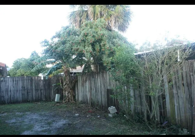  Residence photo 23