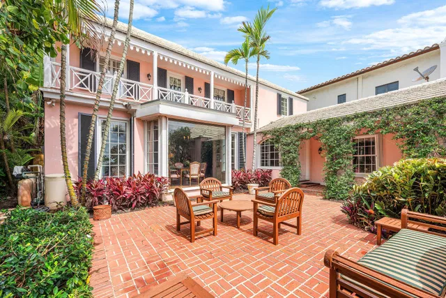  Residence photo 7