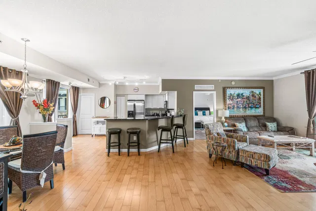 The Astor Unit 207 photo 8