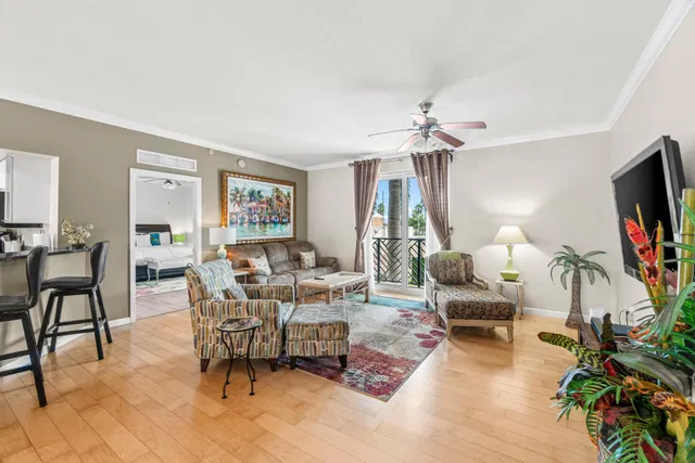 The Astor Unit 207 photo 9