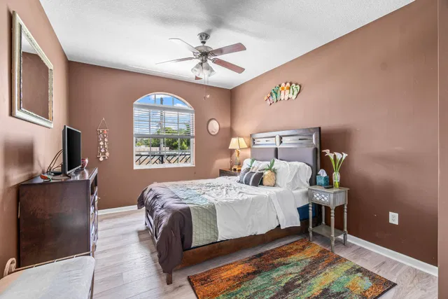The Astor Unit 207 photo 20