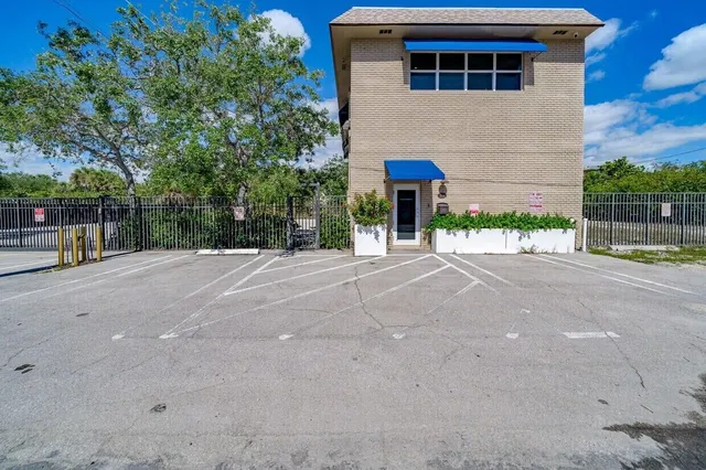 Downtown Delray Beach Residence photo 31