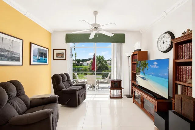  Residence photo 14