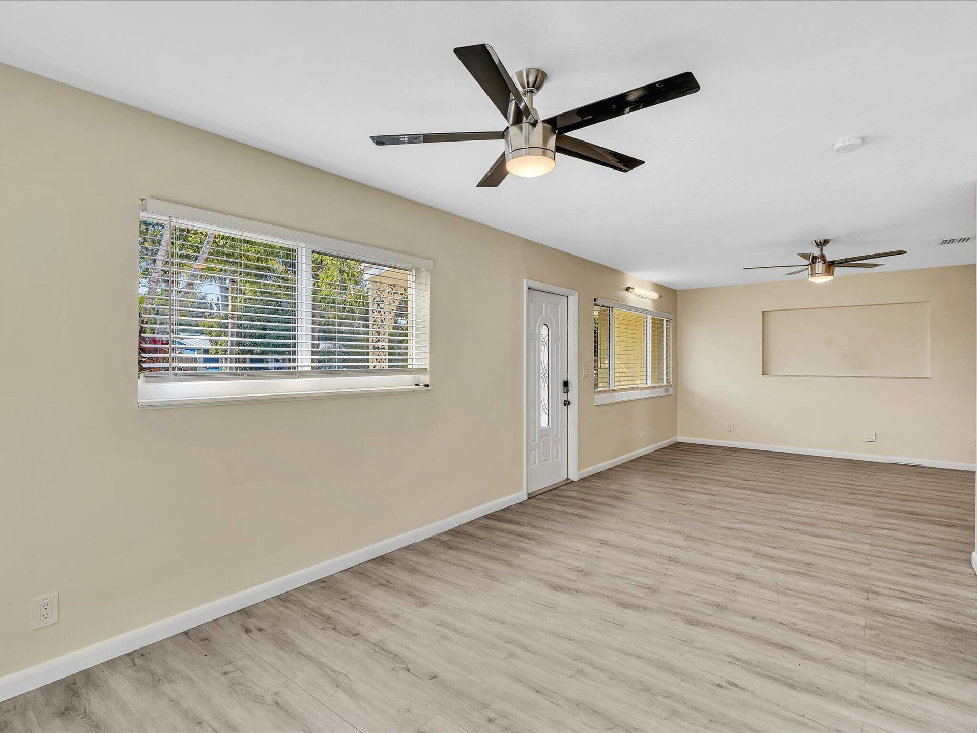  Residence photo 17