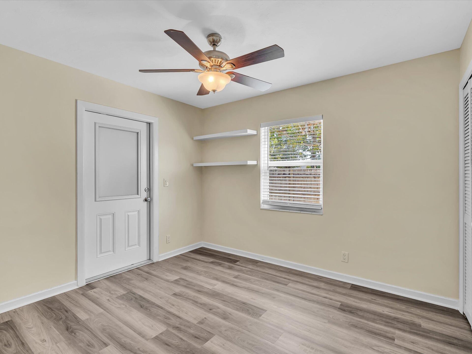  Residence photo 28