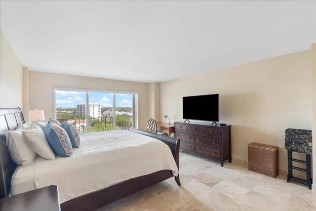 Sea Ranch Club of Boca Unit 802 photo 9
