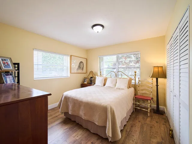  Residence photo 9