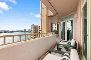 300 SE Fifth Boca Unit 6050 photo 36