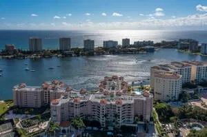 300 SE Fifth Boca Unit 6050 photo 41