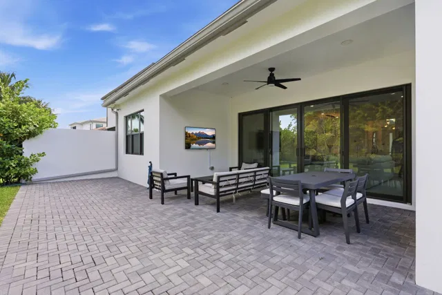 Boca Bridges Residence photo 36