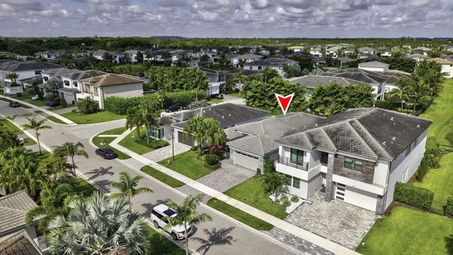Boca Bridges Residence photo 39