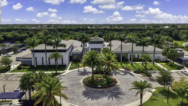 Boca Bridges Residence photo 46