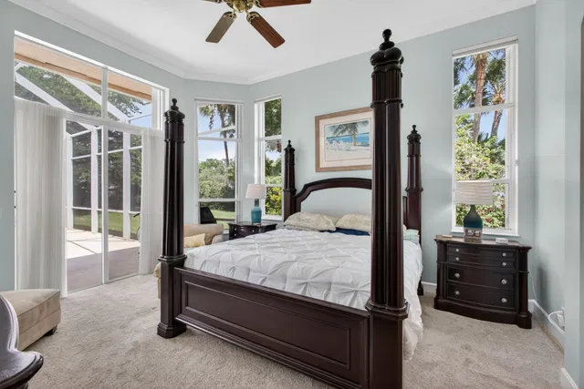 Residence photo 24
