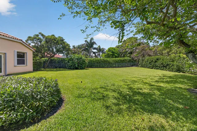 Residence photo 42