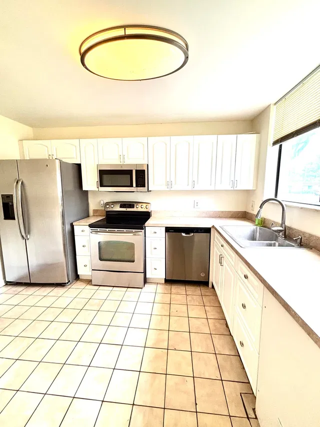 Residence photo 14
