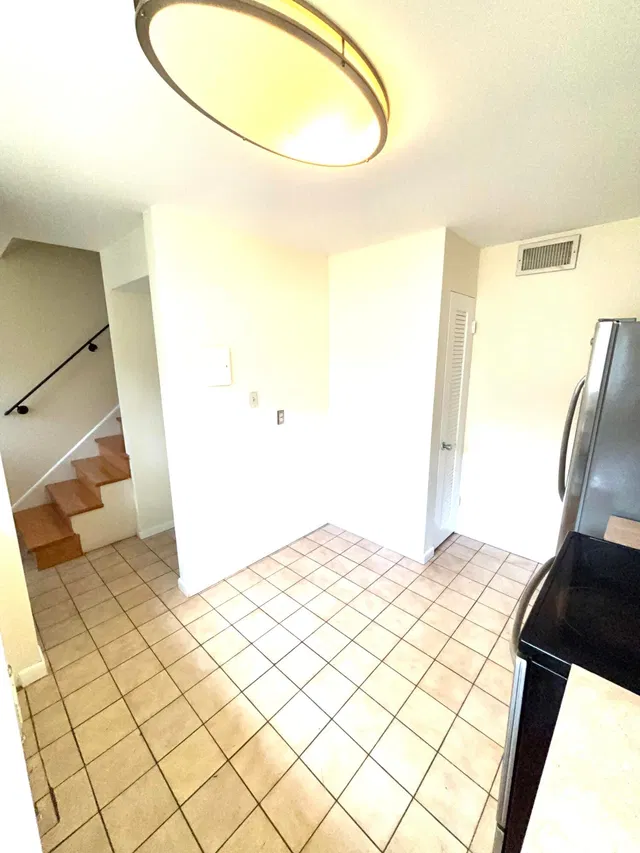 Residence photo 15