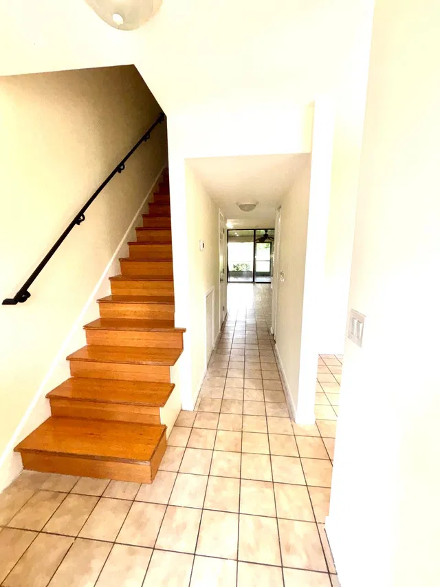 Residence photo 17