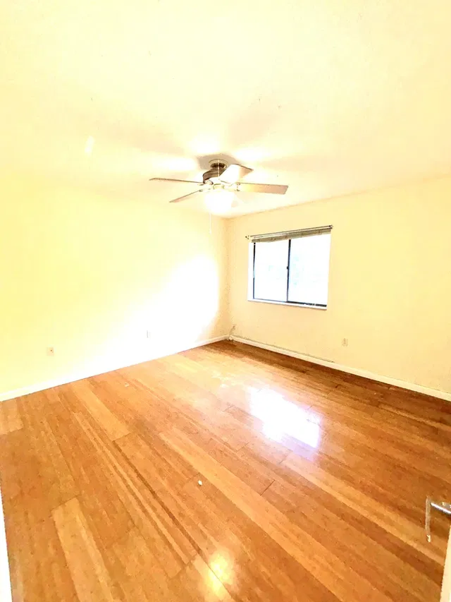 Residence photo 26