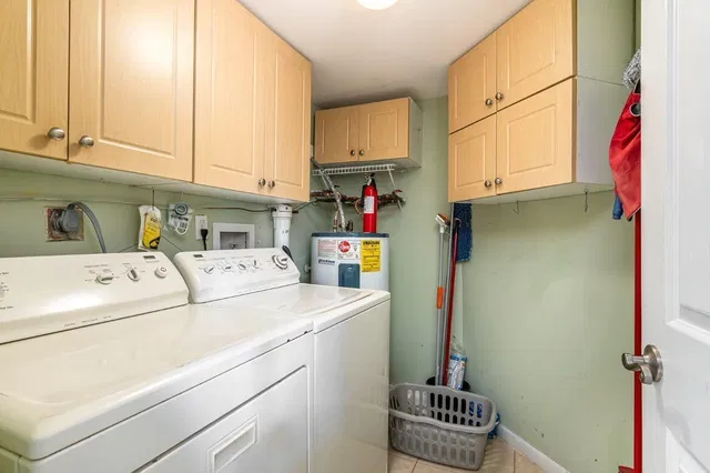  Unit E309 photo 14