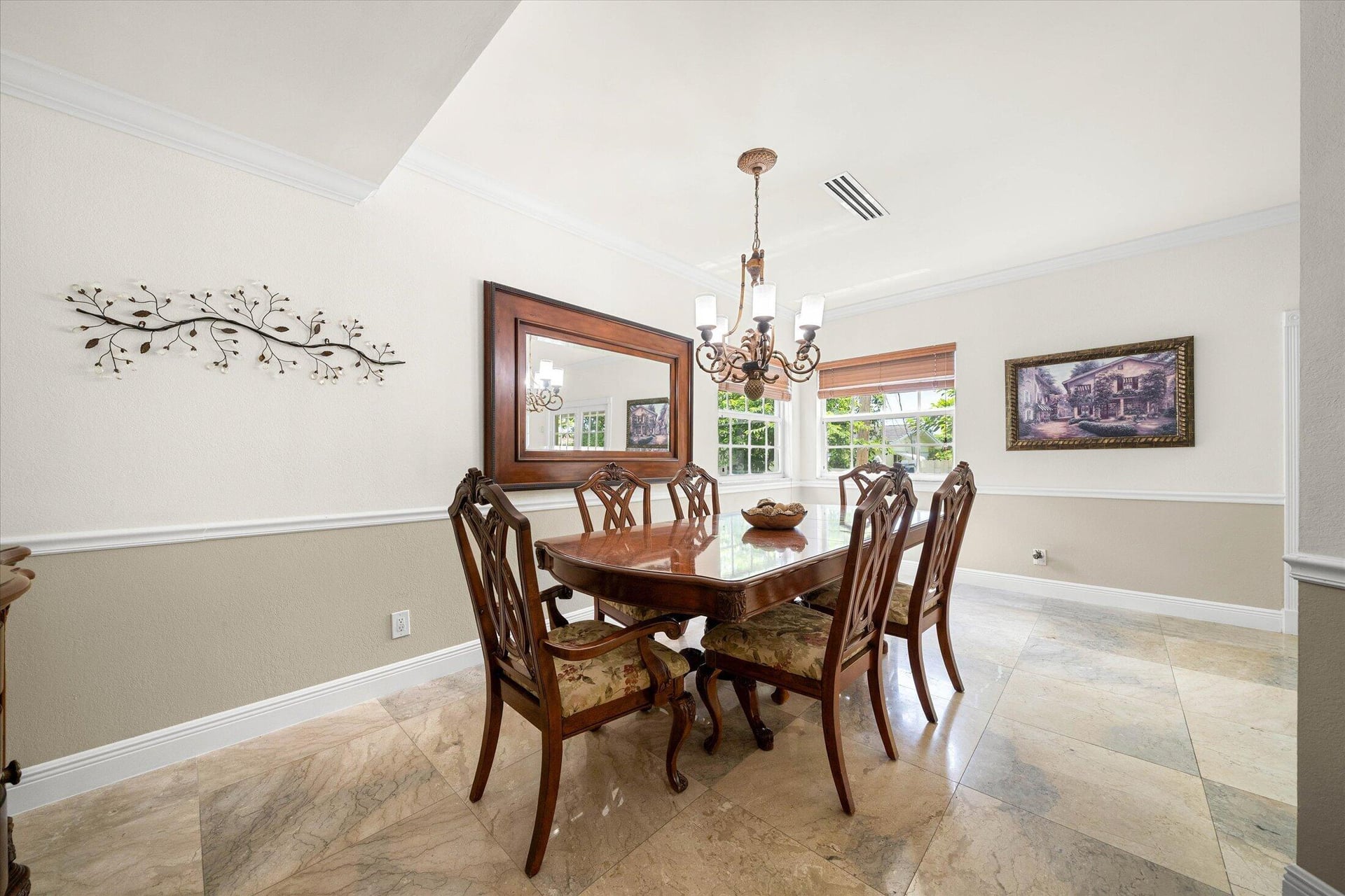  Residence photo 9