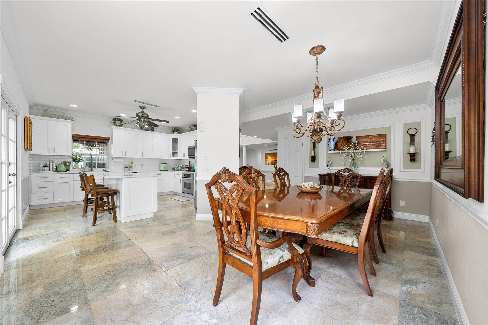  Residence photo 10