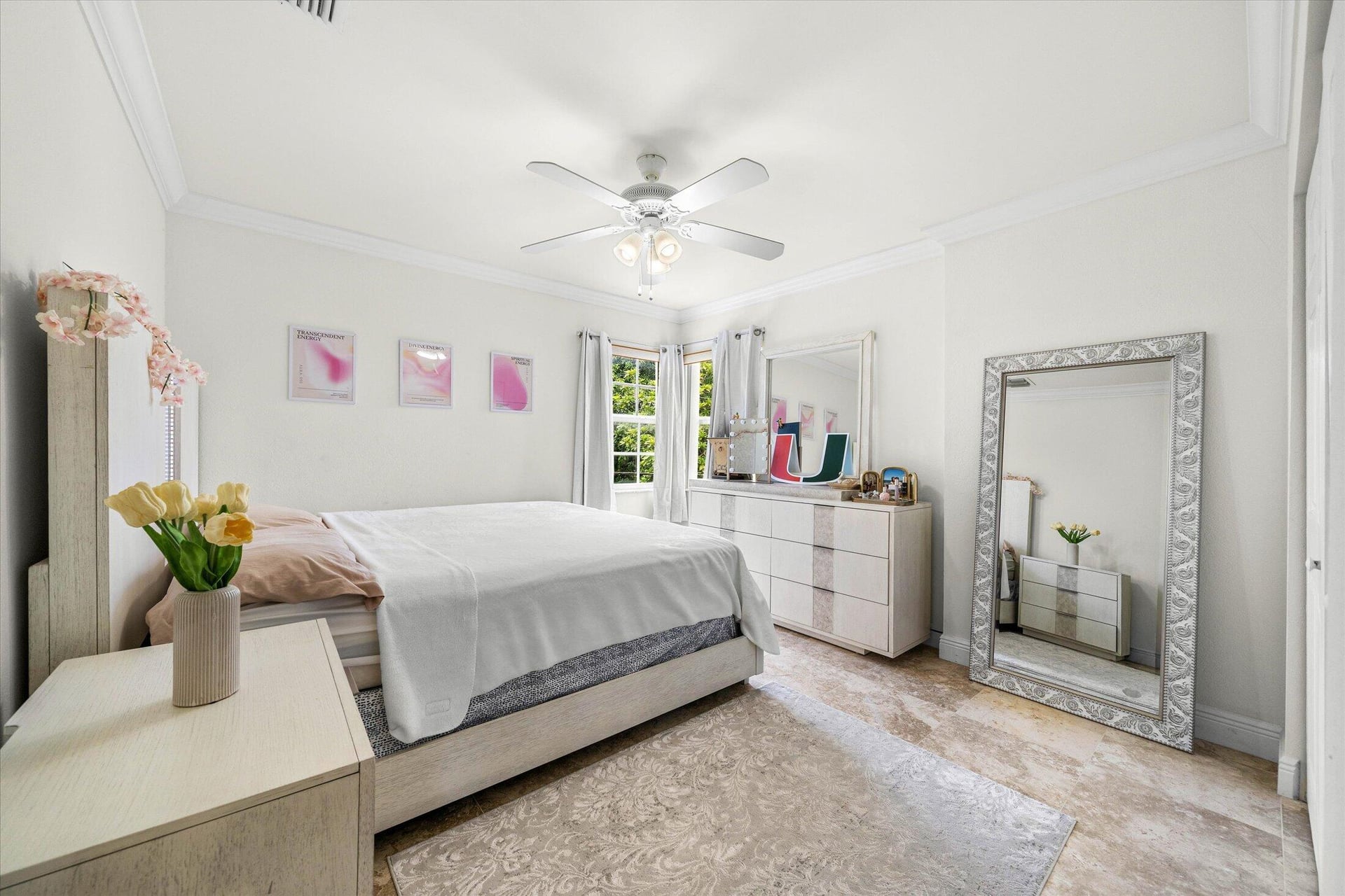  Residence photo 32