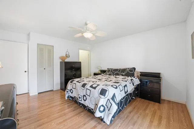  Unit 250 photo 21