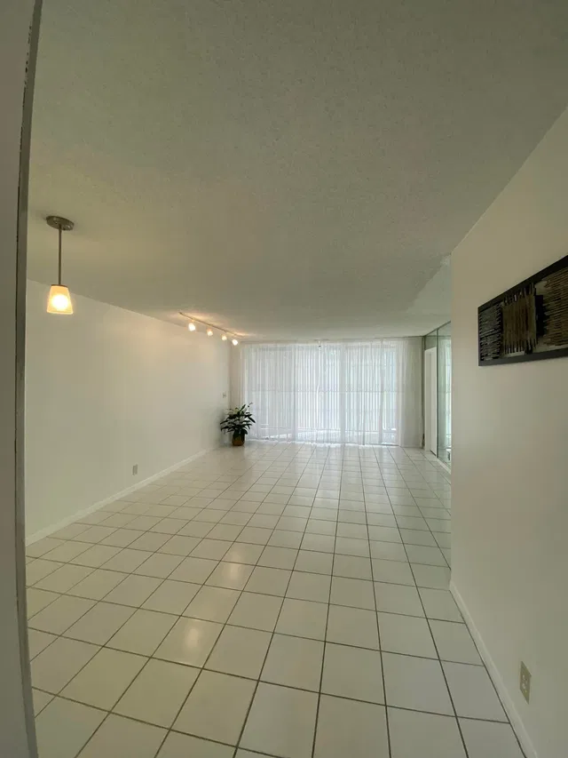 Unit 103 photo 2