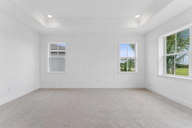 Unit 14 photo 14