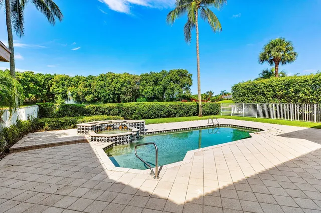 Bocaire Country Club Residence photo 23